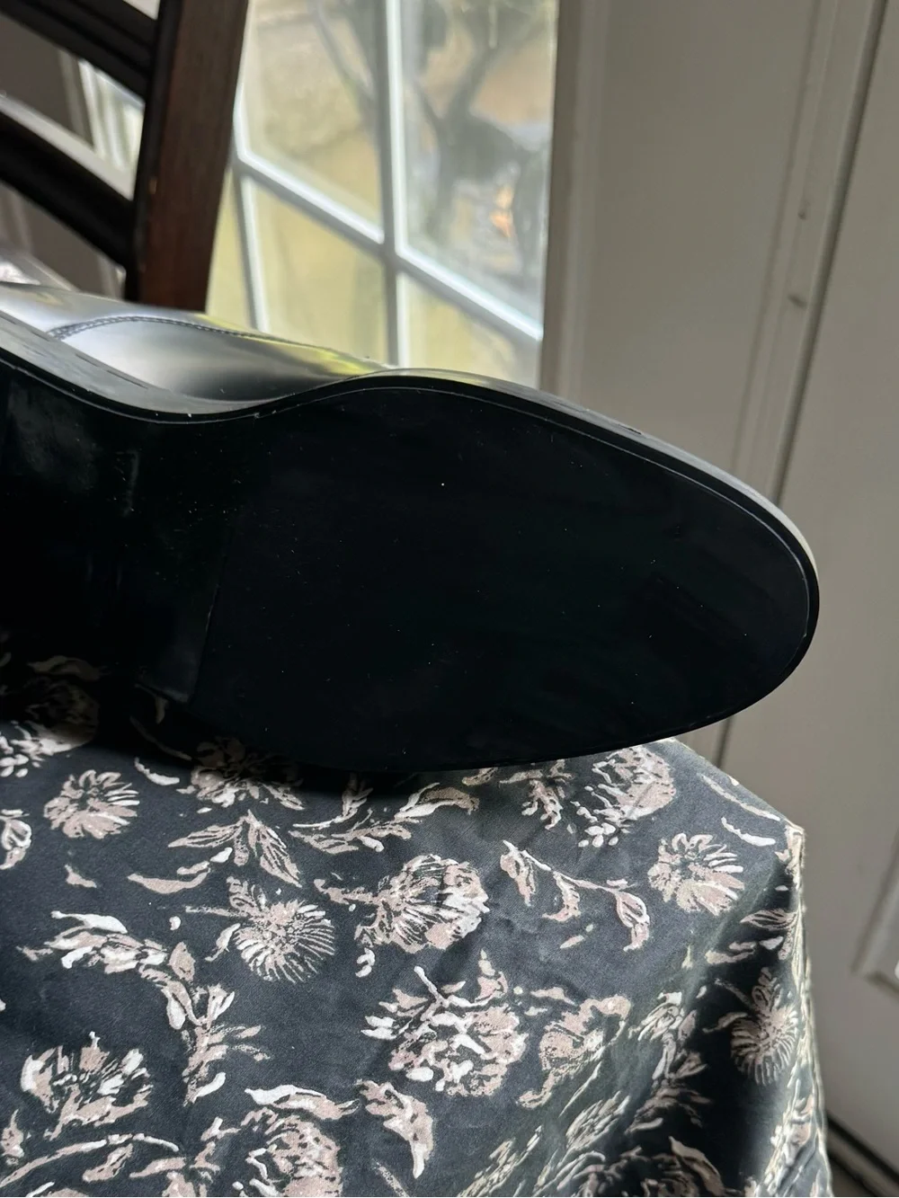 Classic Black Leather Derby Shoes - Timeless Lace-Up Oxfords